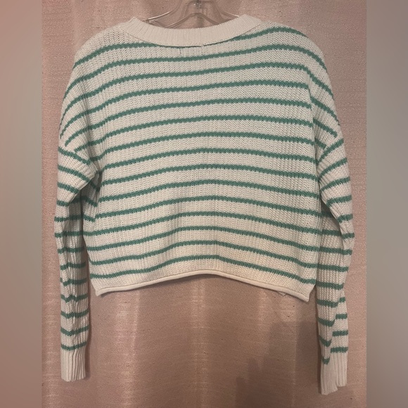 Wild Fable sweater - Picture 3 of 4